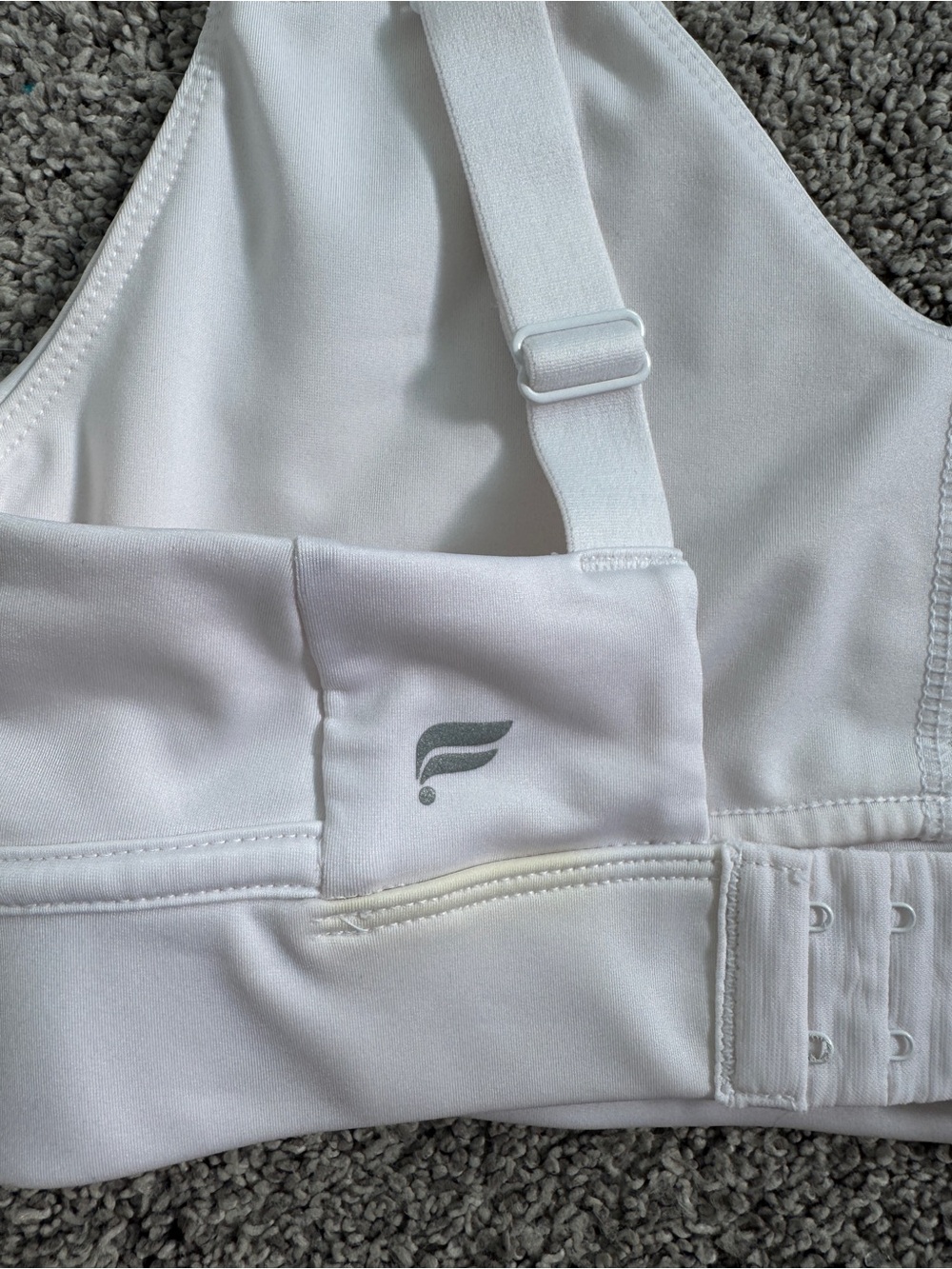 Fabletics White Medium Support Sports Bra | Adjustable Straps | Hook Back | Sm. - Picture 5 of 5